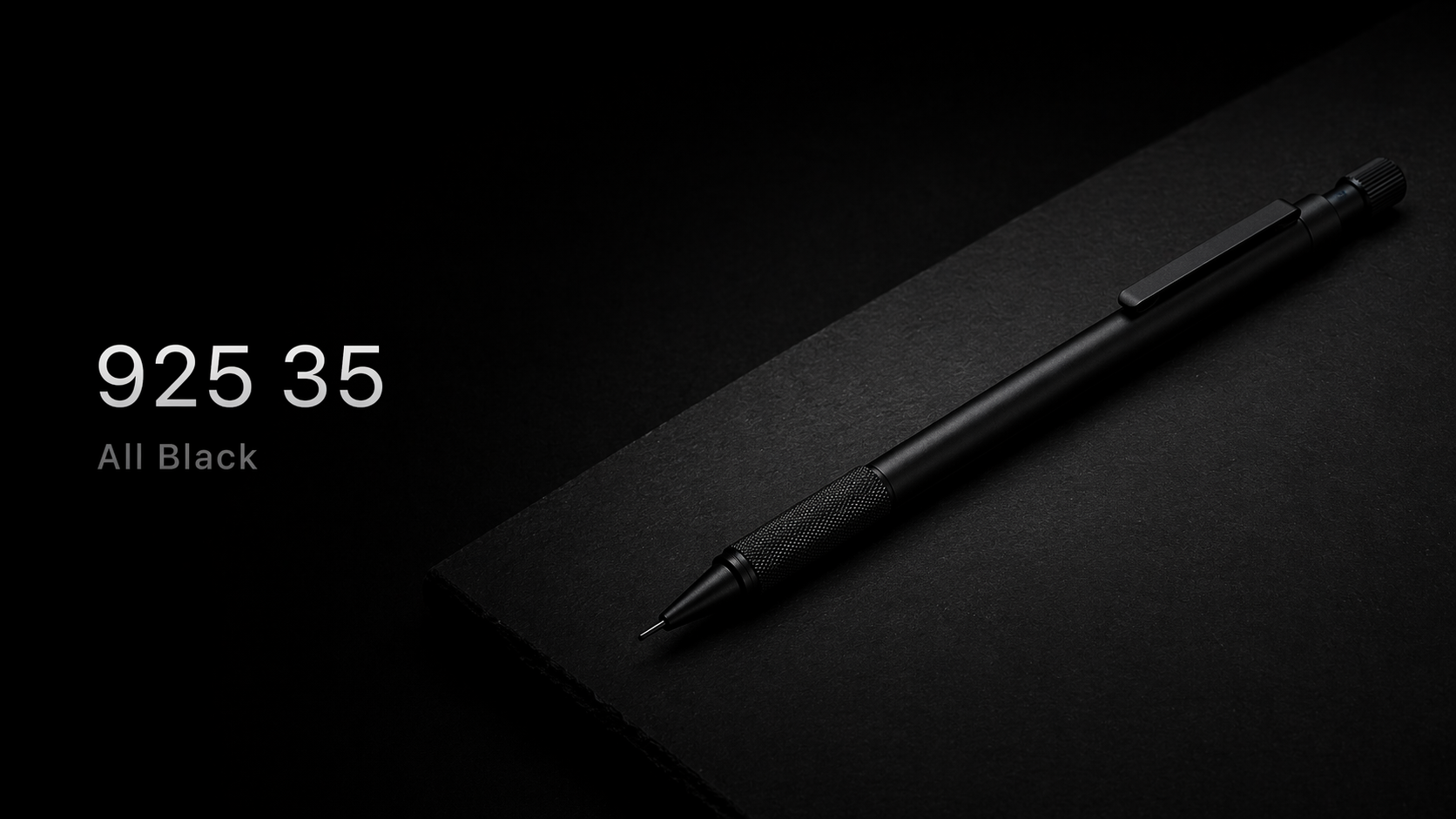 ステッドラー 925 35 All Black、削ぎ落とした先の形。